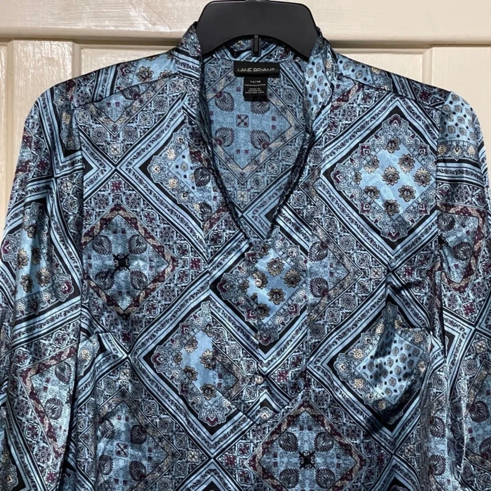 Lane Bryant Satin Popover Tunic Top Size 14 /16Blue Paisley Peasant Flare Sleeve - Picture 4 of 10